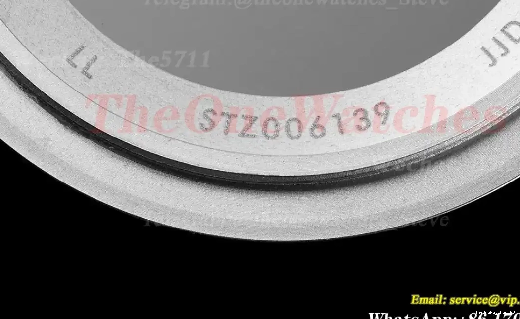 SS Seamaster 007 A2507 Dial OMF White SS Commander 0426